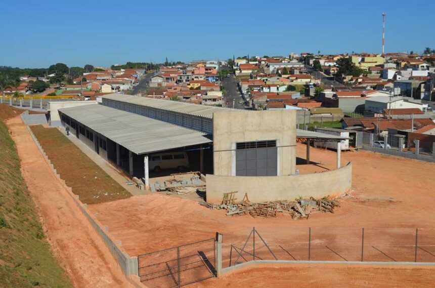 Construção da nova EMEI está perto de ser concluída