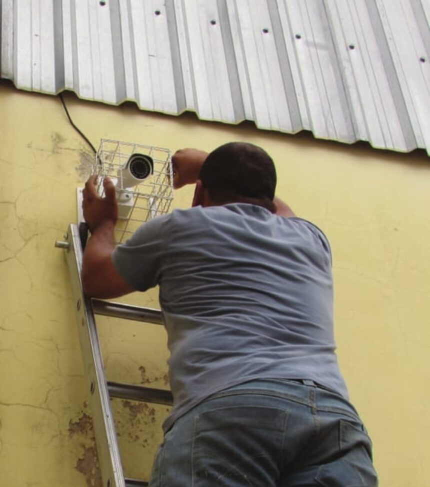 Secretaria de Educação inicia instalação de câmeras de monitoramento nas escolas