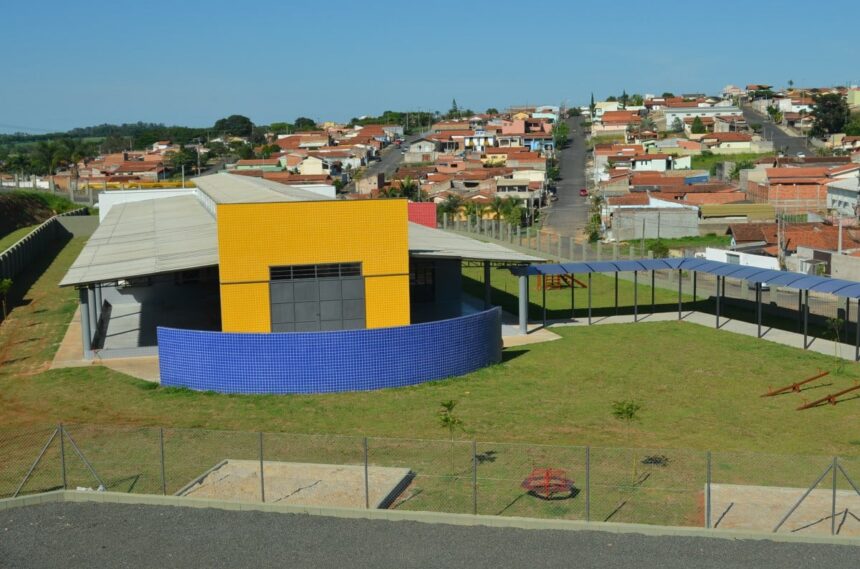 EMEI “Castelo da Criança” será inaugurada hoje