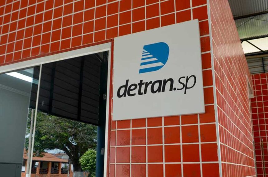 Detran realiza aproximadamente 4 mil atendimentos em 11 meses