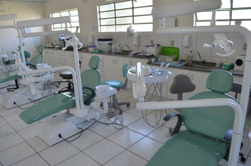 Prefeitura adquire quatro novas cadeiras odontológicas