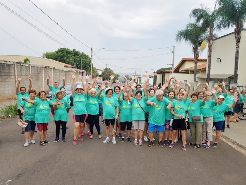 Terceira Idade participa de atividades em mês comemorativo