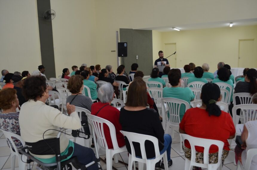 Em mês comemorativo, participantes do “Viver Vale a Pena” tem manhã de celebração