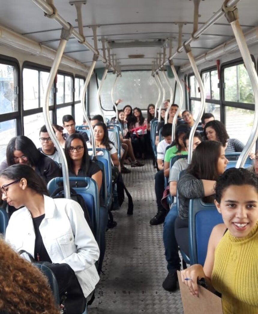Mais uma vez, Educação realiza transporte de candidatos em dia de Enem
