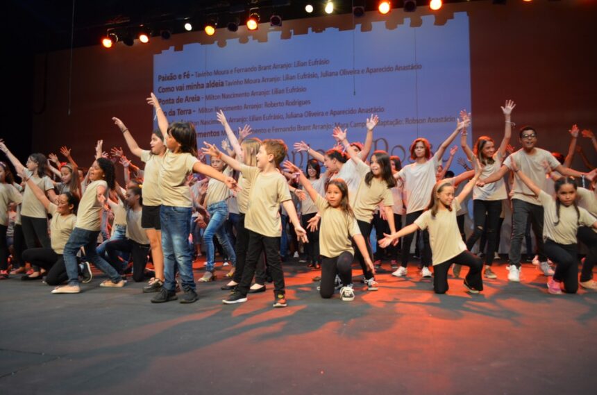 Projeto GURI apresenta Musical de Encerramento de Ano na quinta, dia 28