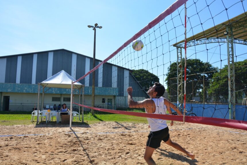 Sucesso: 1º Torneio de Vôlei de Areia e Futevôlei agita final de semana