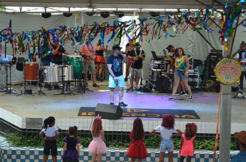 Carnaval 2020 é sucesso em Santo Antônio de Posse