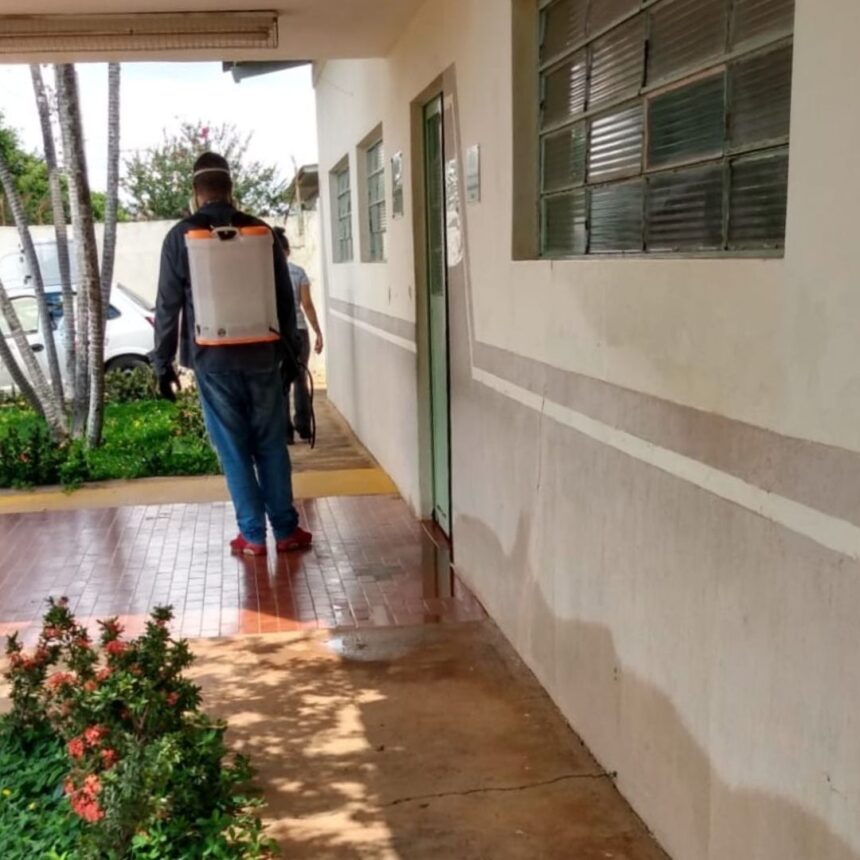 Unidades de saúde são dedetizadas no feriado prolongado