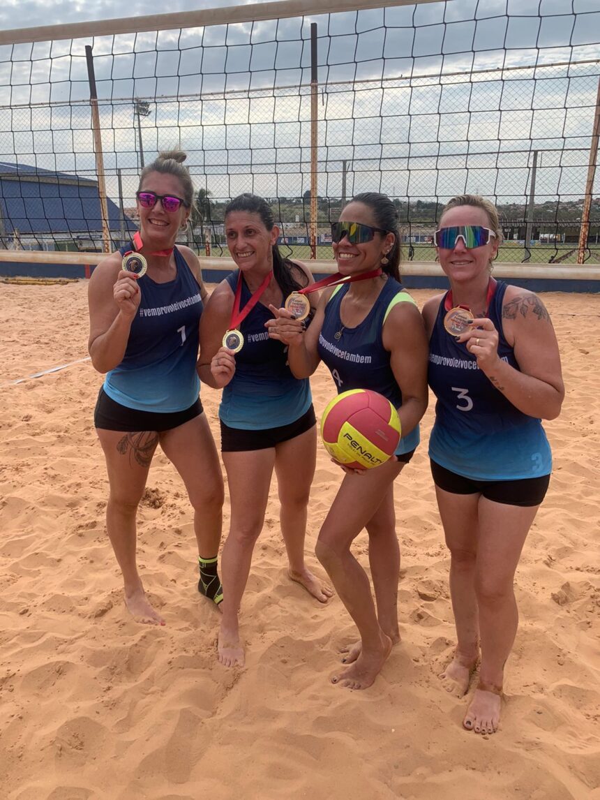 Equipe possense é campeã da II Copa Jaguariúna de Vôlei de Praia 4×4