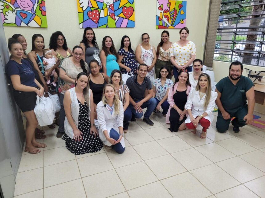 Grupo de Gestantes encerra mais uma turma com entrega de 24 kits enxovais para as futuras mamães