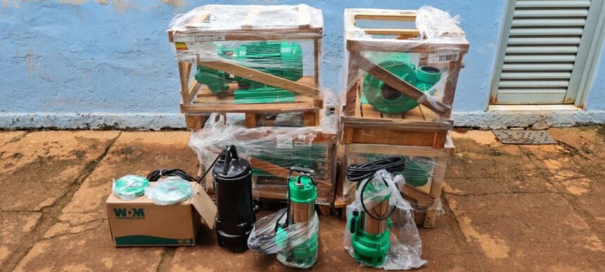 Prefeitura adquire nove bombas reservas para compor sistema de água e esgoto