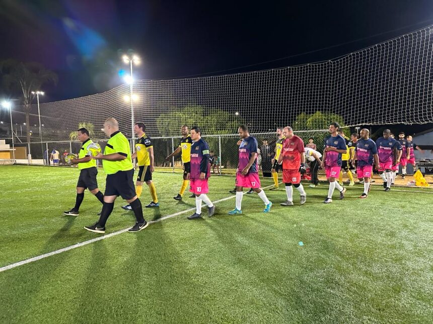 Começou o Campeonato Municipal de Futebol Society Veteranos