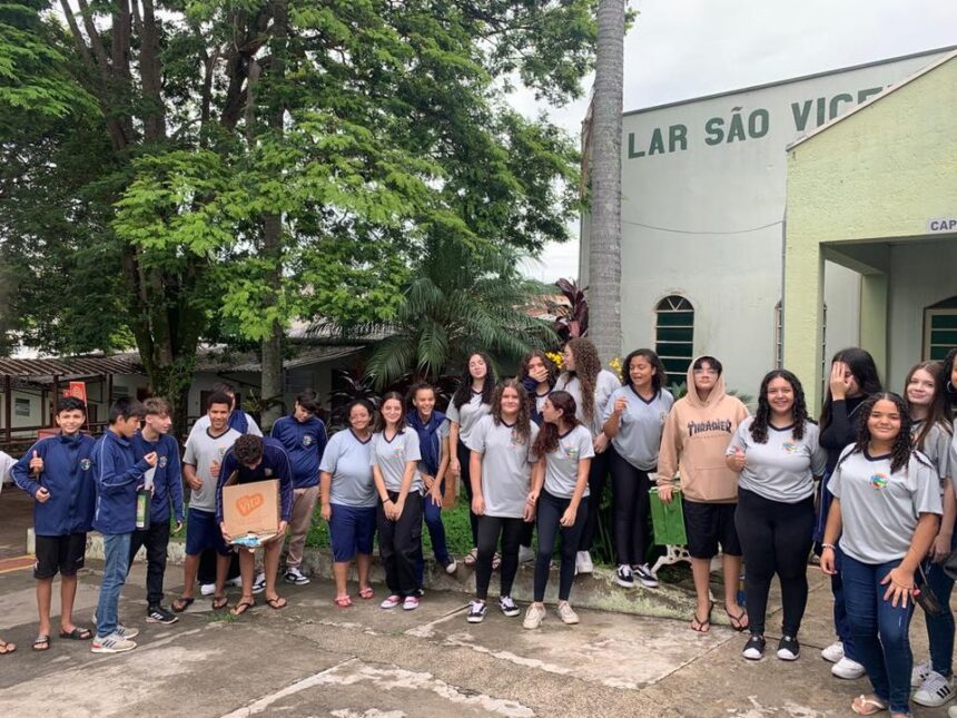 Alunos da EMEF Prof.ª Isaura de Carvalho Coelho arrecadam alimentos para projeto solidário