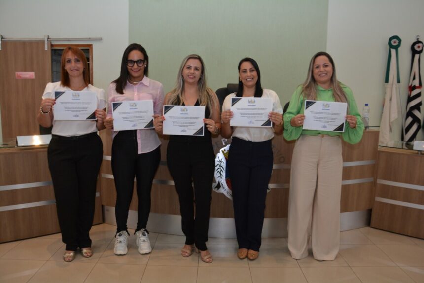 Novas conselheiras tutelares tomam posse