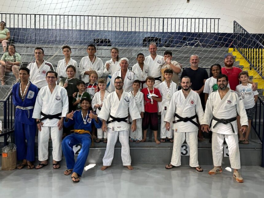 1º Festival de Judô reúne participantes do projeto