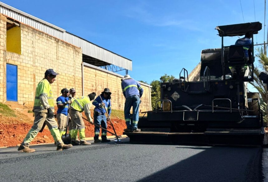 Prefeitura conclui pavimentação da Rua João Venturini, acesso ao bairro Ressaca
