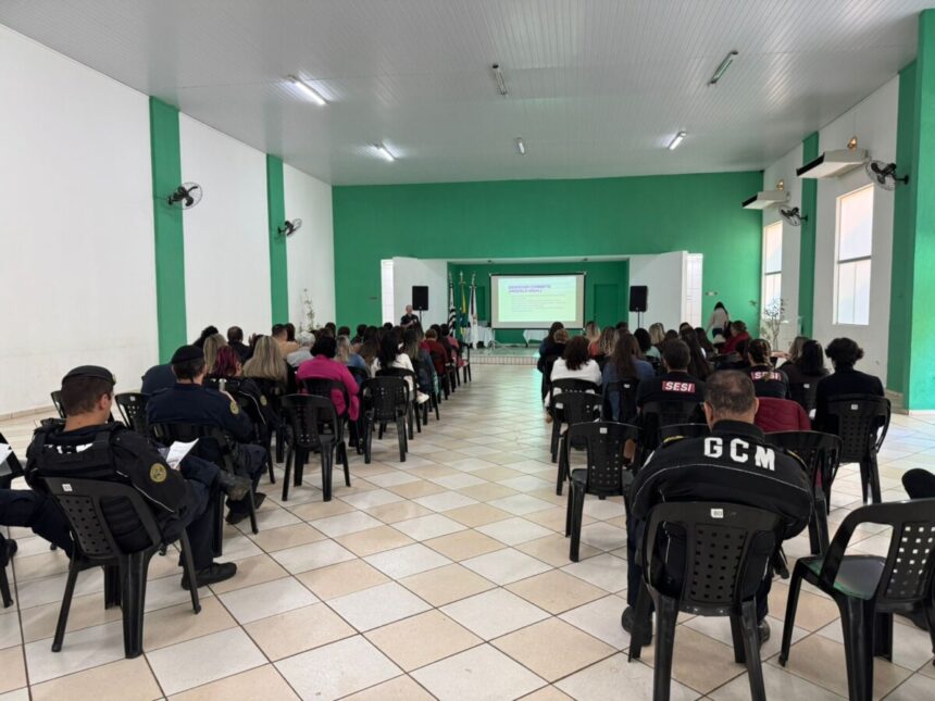 Capacitação reúne profissionais no combate à violência contra crianças e adolescentes