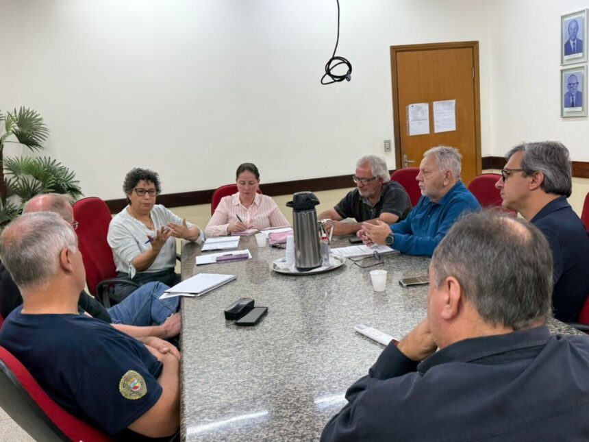 Saúde realiza Sala de Situação sobre arboviroses com foco na dengue